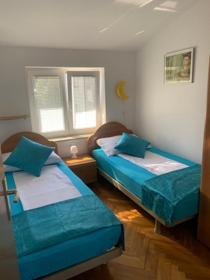 Apartmani Auer Pjescana Uvala Exteriér fotografie
